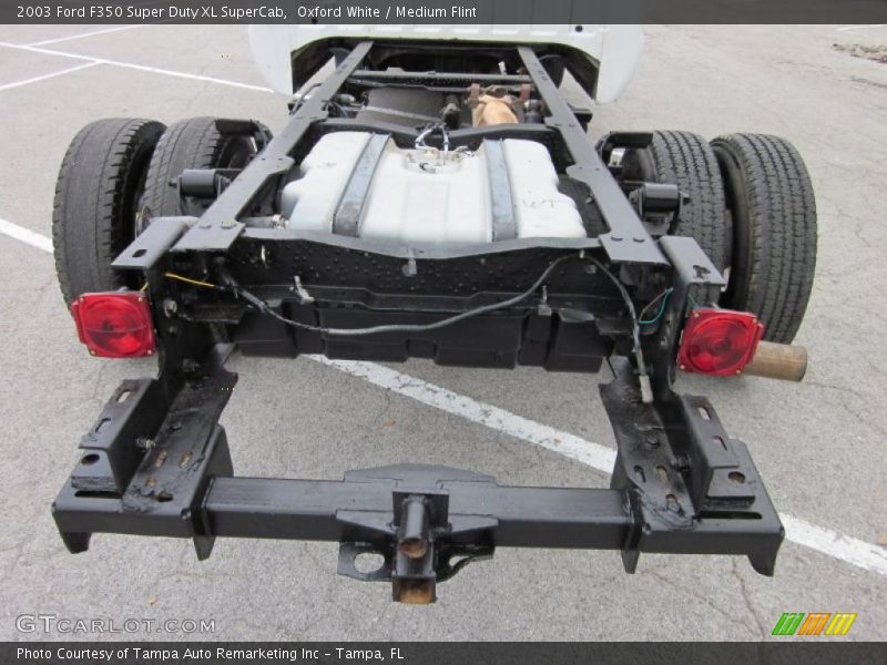 Oxford White / Medium Flint 2003 Ford F350 Super Duty XL SuperCab