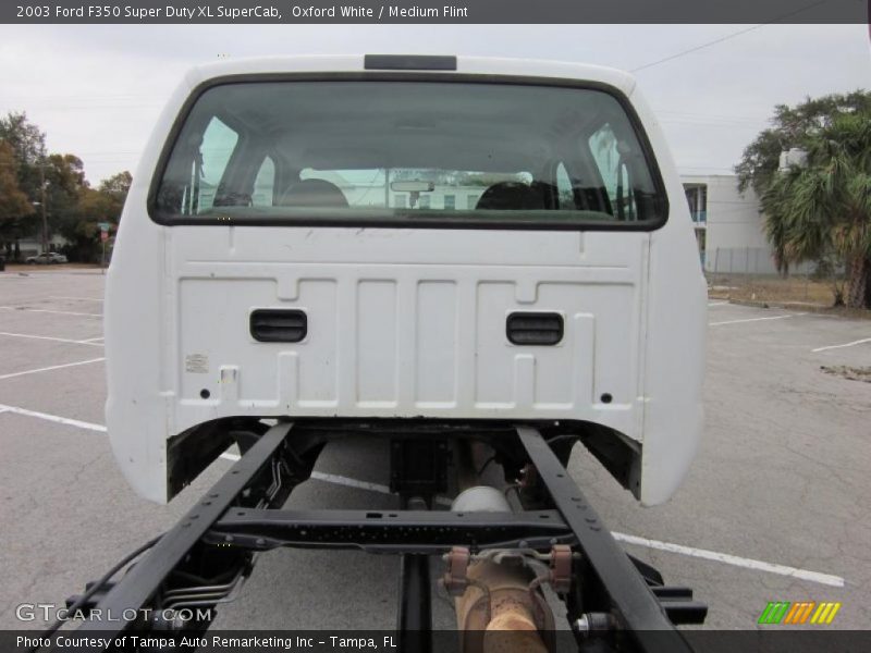 Oxford White / Medium Flint 2003 Ford F350 Super Duty XL SuperCab