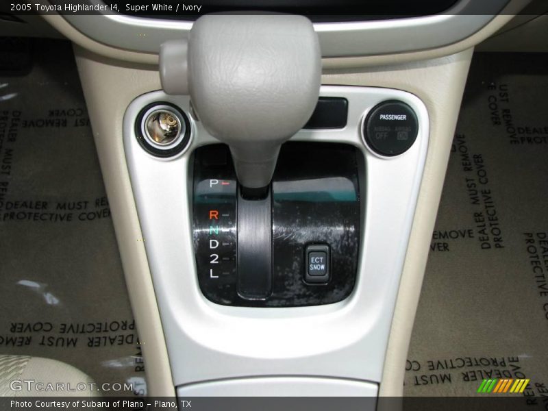 Super White / Ivory 2005 Toyota Highlander I4