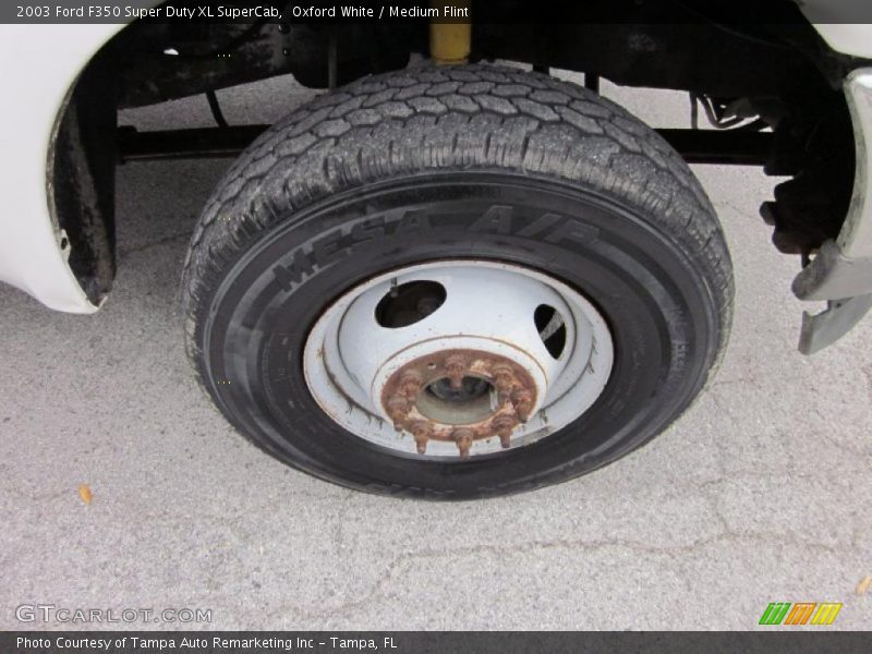Oxford White / Medium Flint 2003 Ford F350 Super Duty XL SuperCab