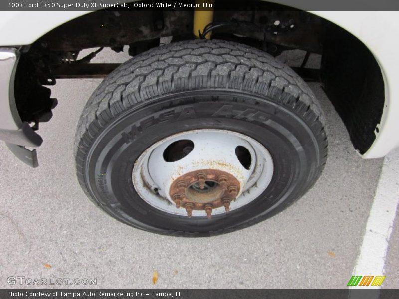 Oxford White / Medium Flint 2003 Ford F350 Super Duty XL SuperCab