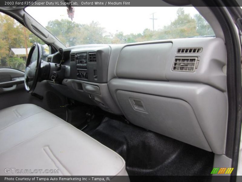 Oxford White / Medium Flint 2003 Ford F350 Super Duty XL SuperCab
