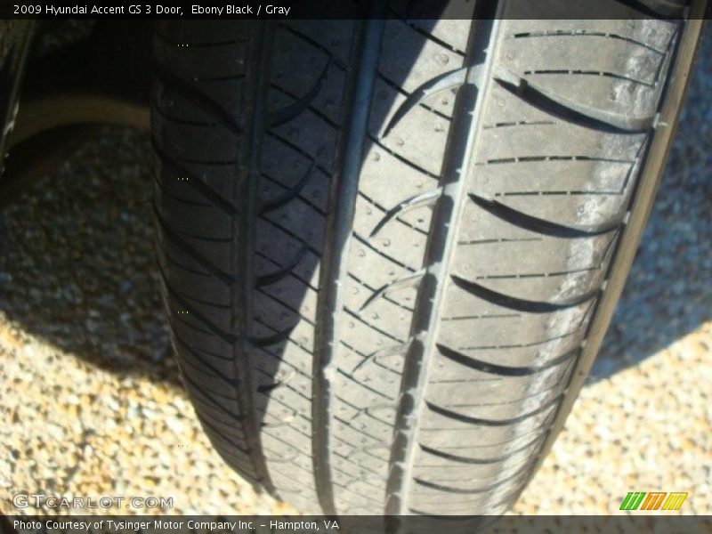 Ebony Black / Gray 2009 Hyundai Accent GS 3 Door