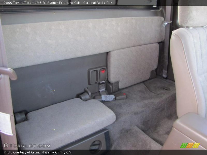 2000 Tacoma V6 PreRunner Extended Cab Oak Interior