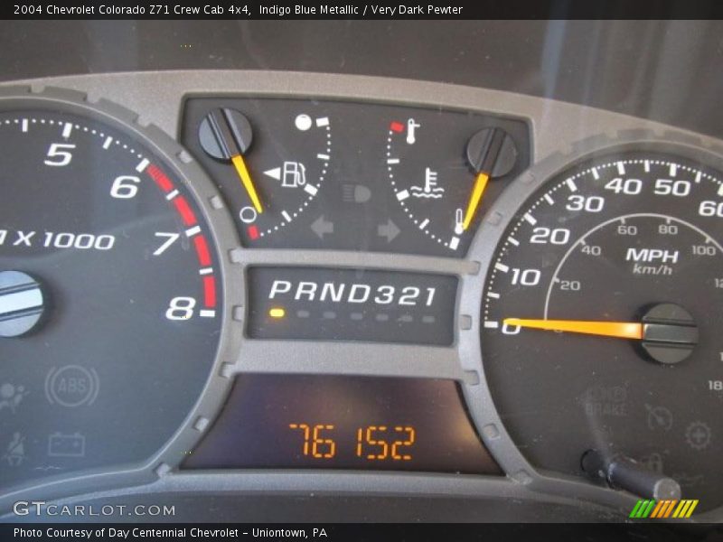Indigo Blue Metallic / Very Dark Pewter 2004 Chevrolet Colorado Z71 Crew Cab 4x4