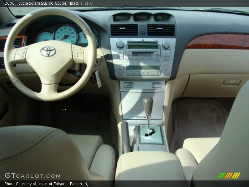 Black / Ivory 2006 Toyota Solara SLE V6 Coupe