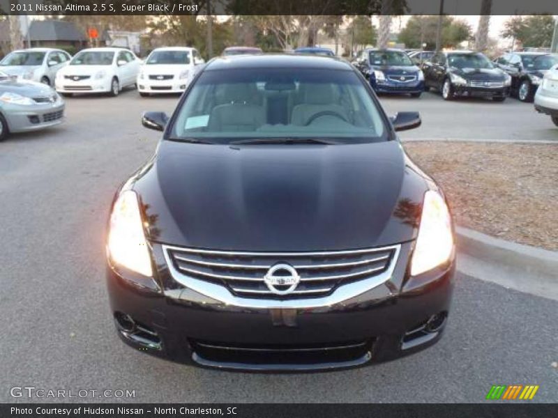 Super Black / Frost 2011 Nissan Altima 2.5 S