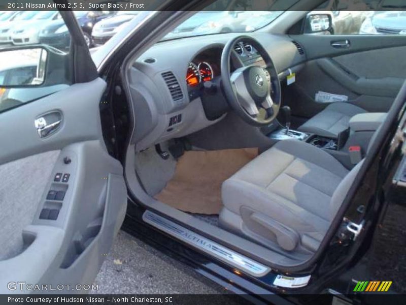 Super Black / Frost 2011 Nissan Altima 2.5 S
