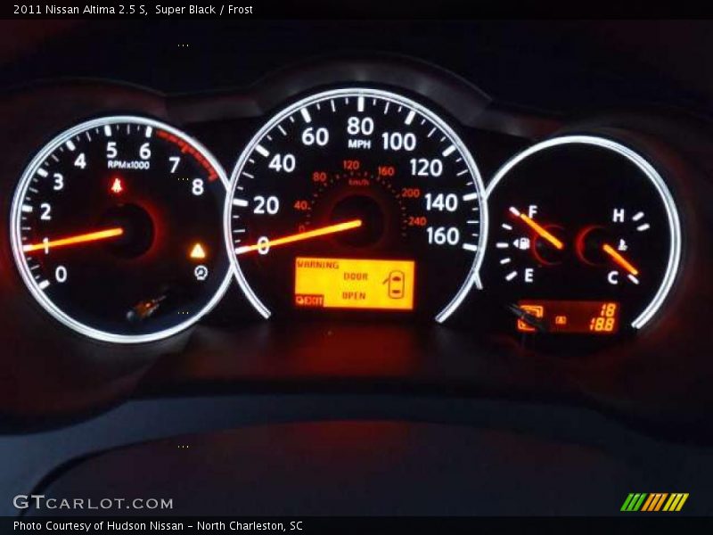 Super Black / Frost 2011 Nissan Altima 2.5 S