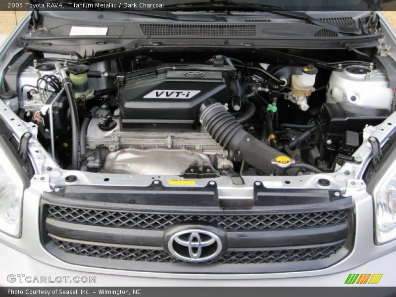 Titanium Metallic / Dark Charcoal 2005 Toyota RAV4