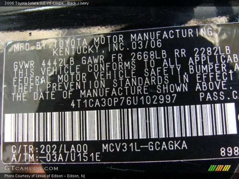 Black / Ivory 2006 Toyota Solara SLE V6 Coupe