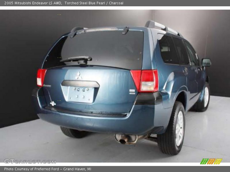 Torched Steel Blue Pearl / Charcoal 2005 Mitsubishi Endeavor LS AWD