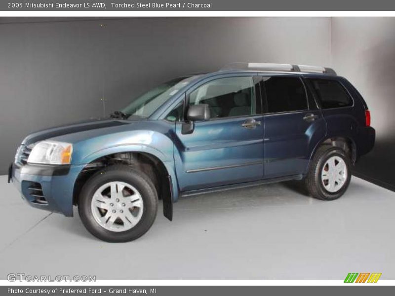 Torched Steel Blue Pearl / Charcoal 2005 Mitsubishi Endeavor LS AWD