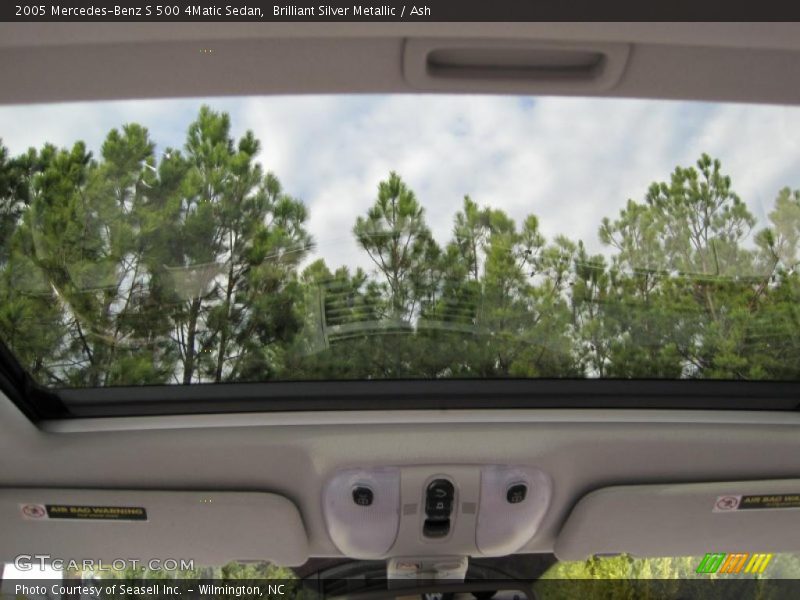 Brilliant Silver Metallic / Ash 2005 Mercedes-Benz S 500 4Matic Sedan