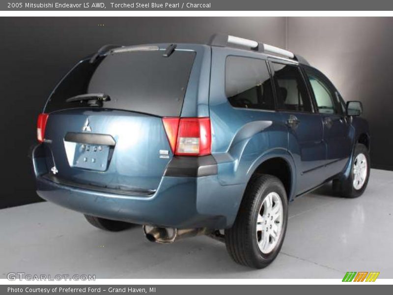Torched Steel Blue Pearl / Charcoal 2005 Mitsubishi Endeavor LS AWD