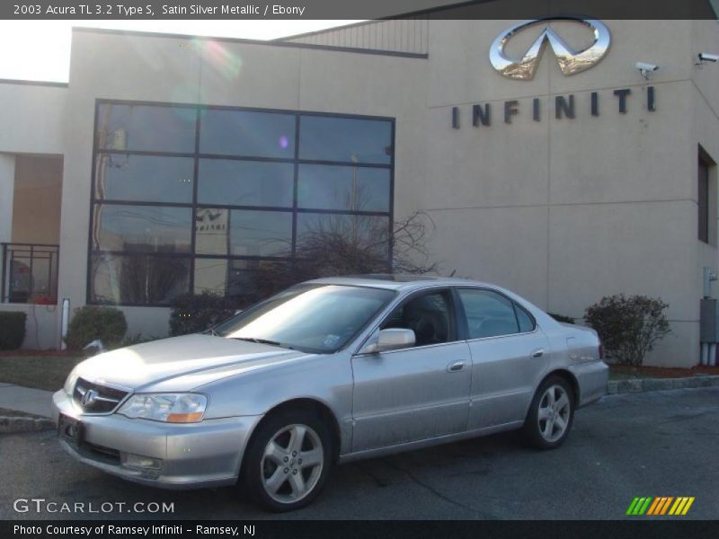 Front 3/4 View of 2003 TL 3.2 Type S