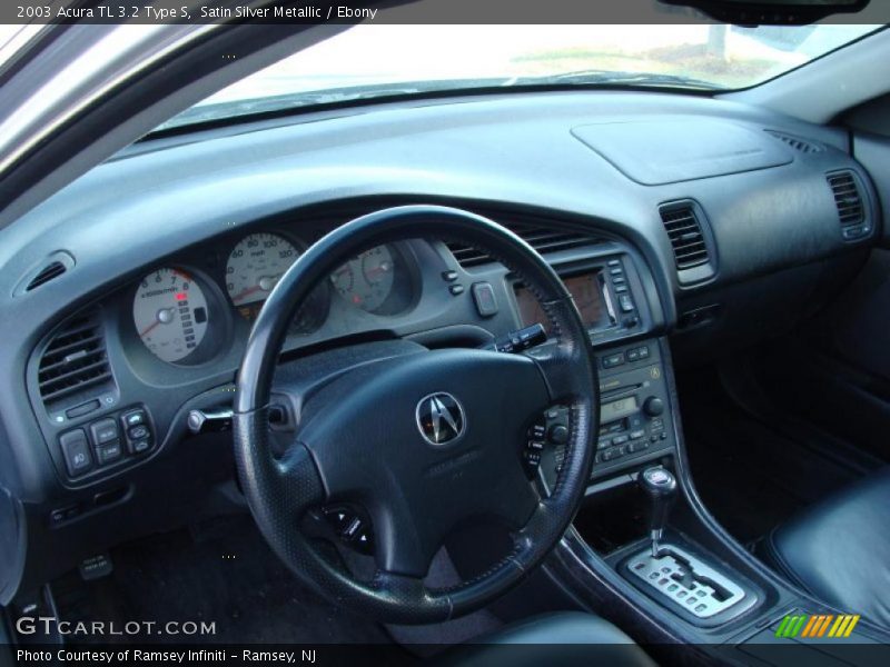 Dashboard of 2003 TL 3.2 Type S