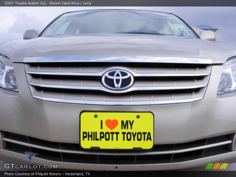 Desert Sand Mica / Ivory 2007 Toyota Avalon XLS