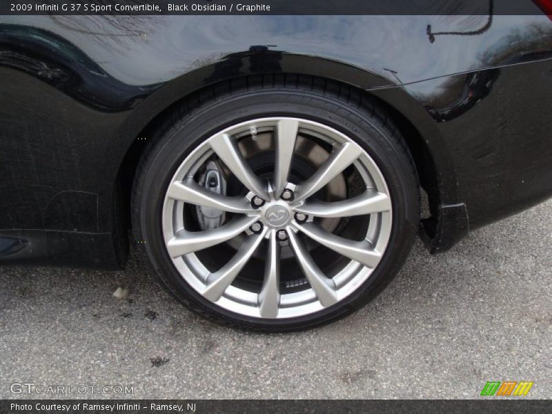  2009 G 37 S Sport Convertible Wheel