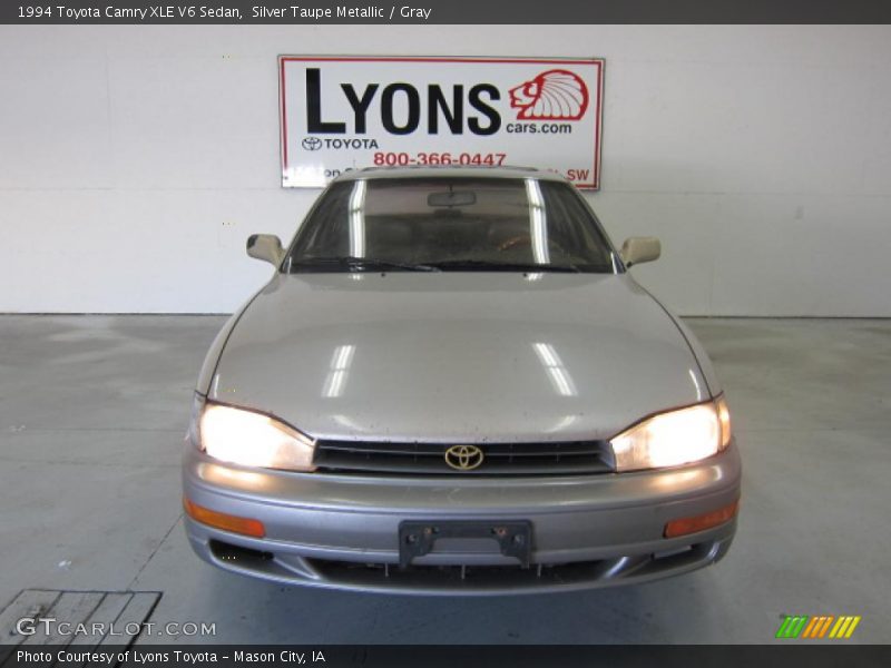 Silver Taupe Metallic / Gray 1994 Toyota Camry XLE V6 Sedan