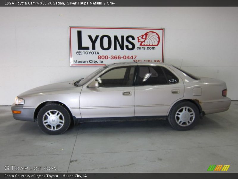 Silver Taupe Metallic / Gray 1994 Toyota Camry XLE V6 Sedan