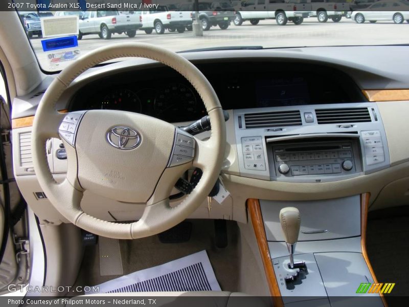 Desert Sand Mica / Ivory 2007 Toyota Avalon XLS