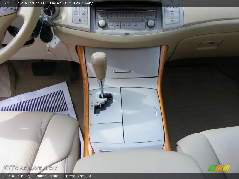 Desert Sand Mica / Ivory 2007 Toyota Avalon XLS