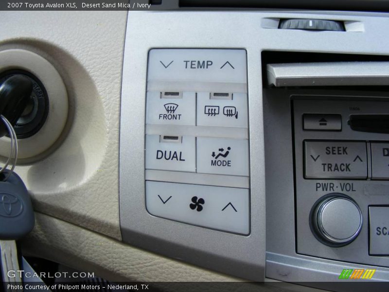 Desert Sand Mica / Ivory 2007 Toyota Avalon XLS