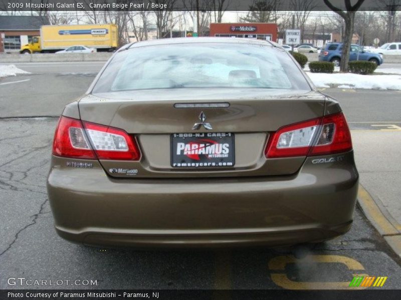 Canyon Beige Pearl / Beige 2009 Mitsubishi Galant ES