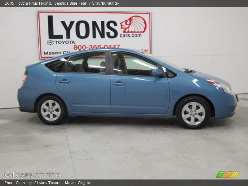 Seaside Blue Pearl / Gray/Burgundy 2005 Toyota Prius Hybrid