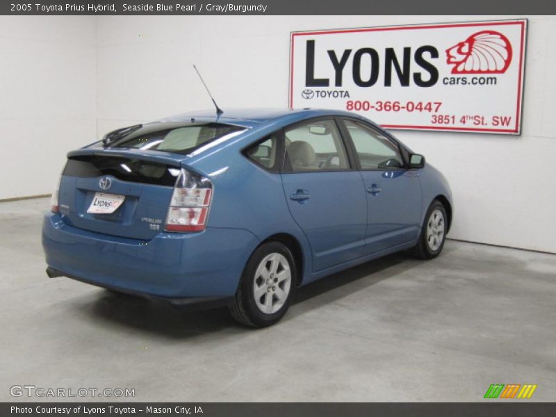 Seaside Blue Pearl / Gray/Burgundy 2005 Toyota Prius Hybrid