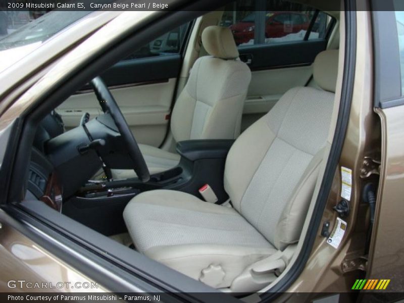 Canyon Beige Pearl / Beige 2009 Mitsubishi Galant ES