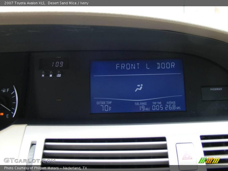 Desert Sand Mica / Ivory 2007 Toyota Avalon XLS