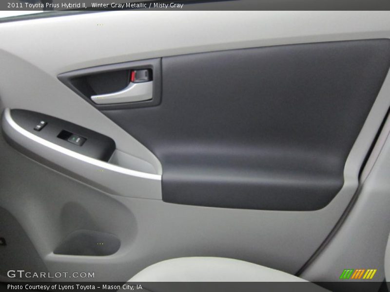 Winter Gray Metallic / Misty Gray 2011 Toyota Prius Hybrid II