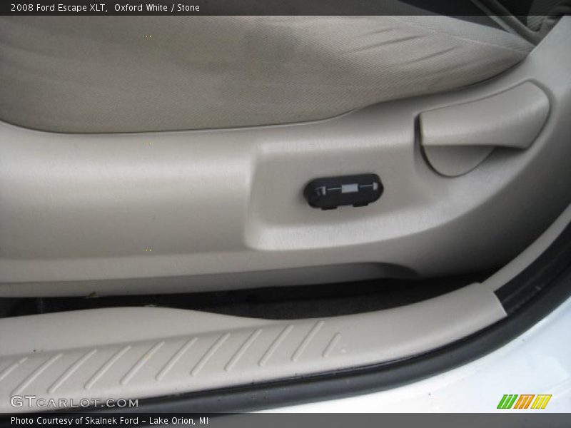 Oxford White / Stone 2008 Ford Escape XLT