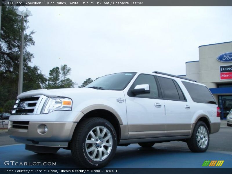 Front 3/4 View of 2011 Expedition EL King Ranch
