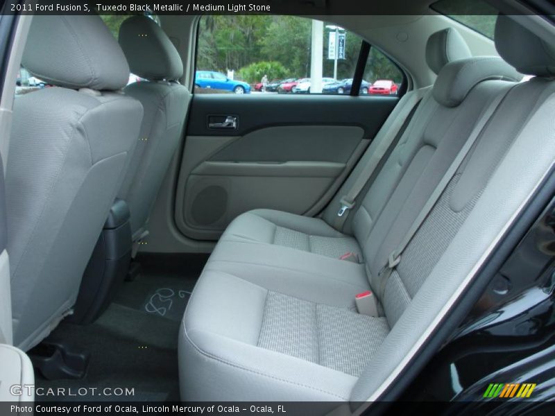  2011 Fusion S Medium Light Stone Interior