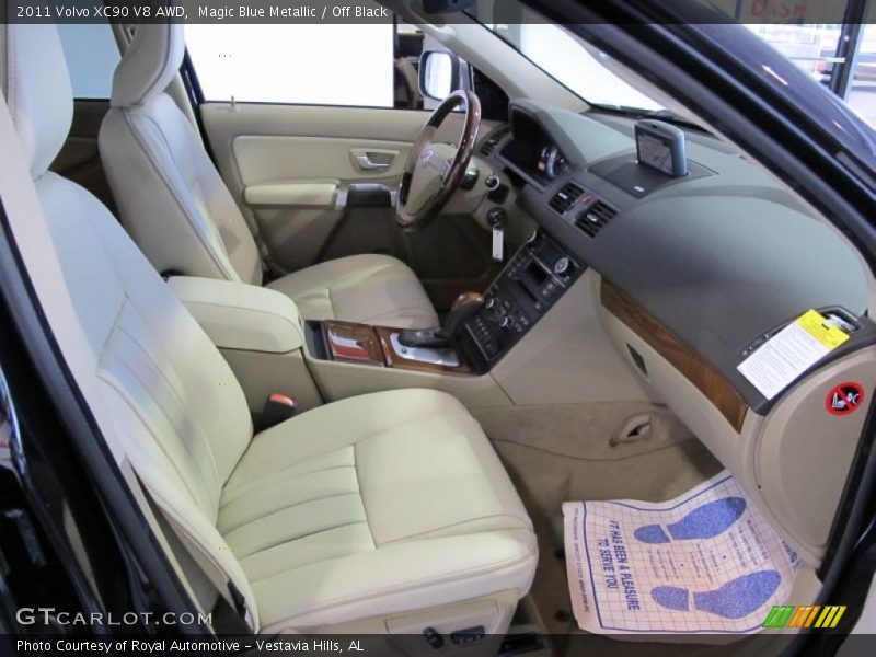  2011 XC90 V8 AWD Off Black Interior