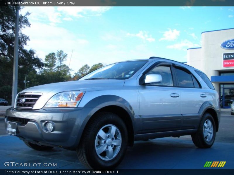 Front 3/4 View of 2008 Sorento EX