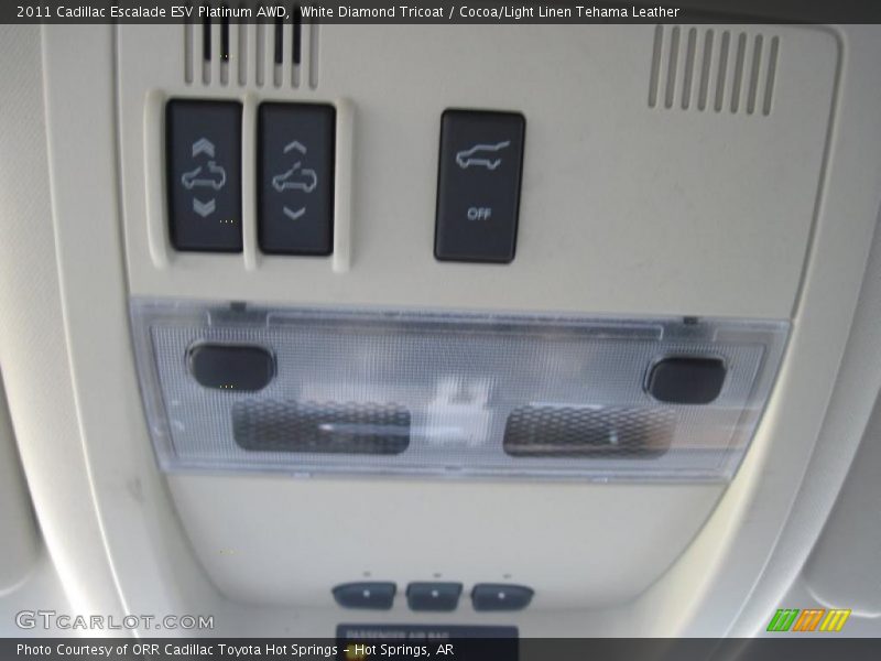 Controls of 2011 Escalade ESV Platinum AWD