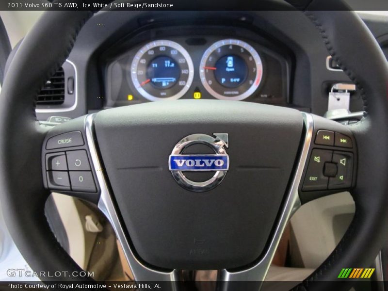 Ice White / Soft Beige/Sandstone 2011 Volvo S60 T6 AWD