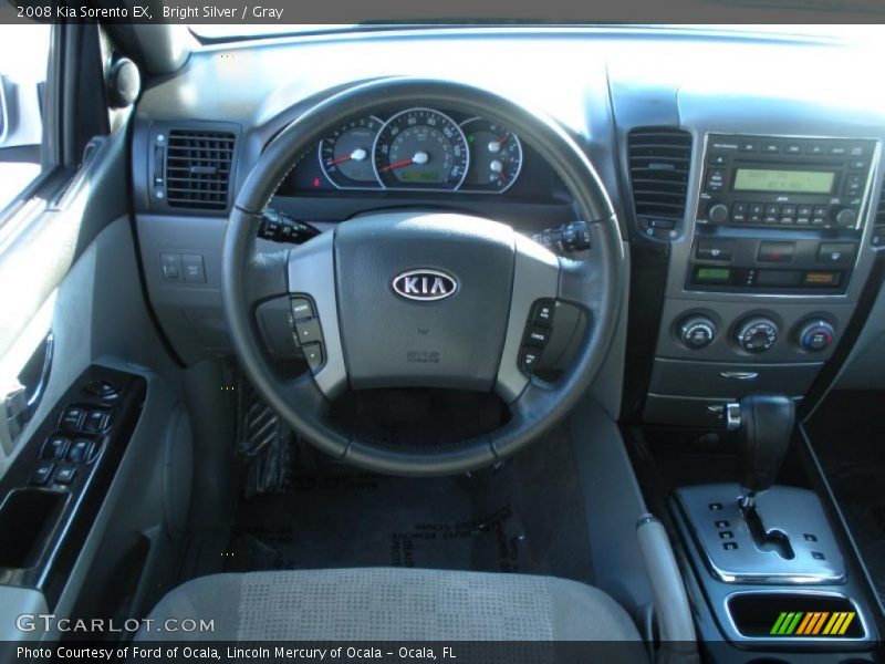 Dashboard of 2008 Sorento EX