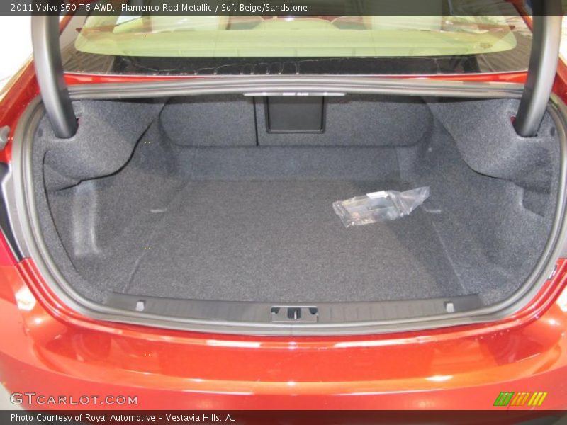 Flamenco Red Metallic / Soft Beige/Sandstone 2011 Volvo S60 T6 AWD