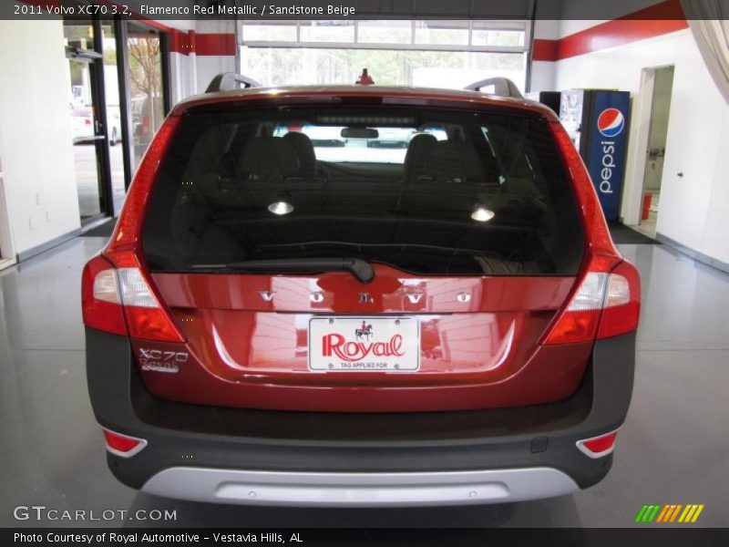 Flamenco Red Metallic / Sandstone Beige 2011 Volvo XC70 3.2