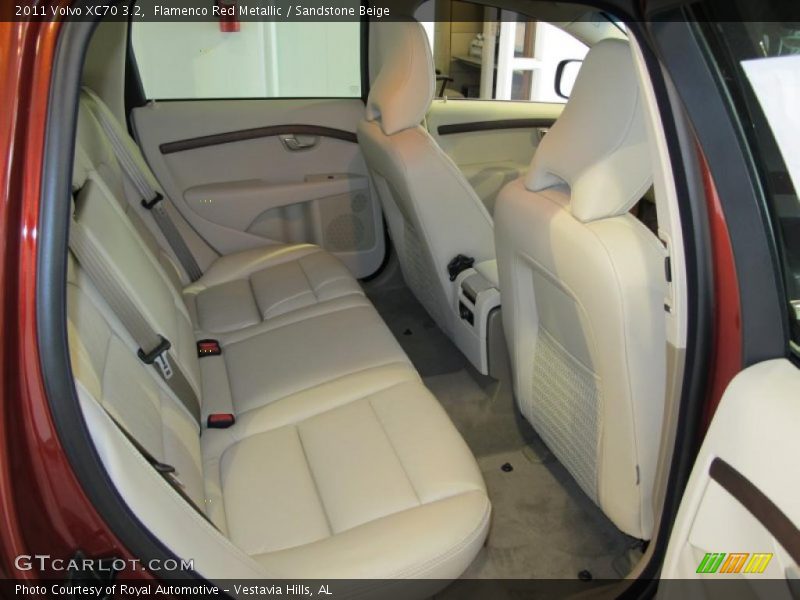  2011 XC70 3.2 Sandstone Beige Interior