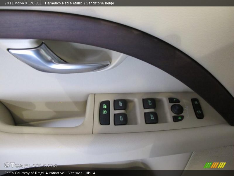 Controls of 2011 XC70 3.2