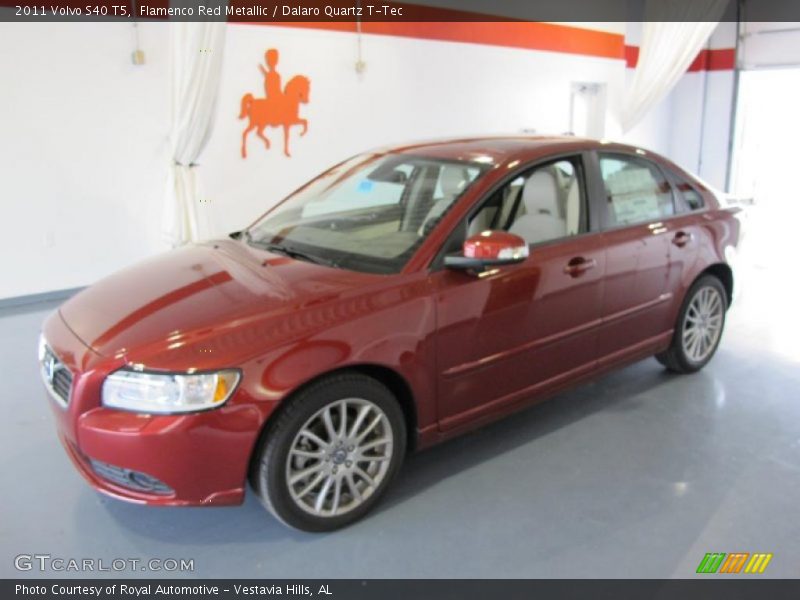 Flamenco Red Metallic / Dalaro Quartz T-Tec 2011 Volvo S40 T5