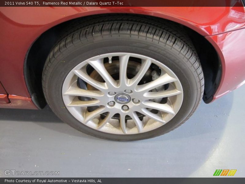 Flamenco Red Metallic / Dalaro Quartz T-Tec 2011 Volvo S40 T5
