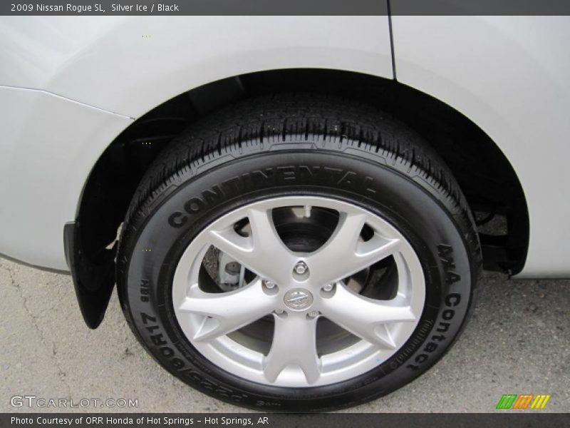 Silver Ice / Black 2009 Nissan Rogue SL