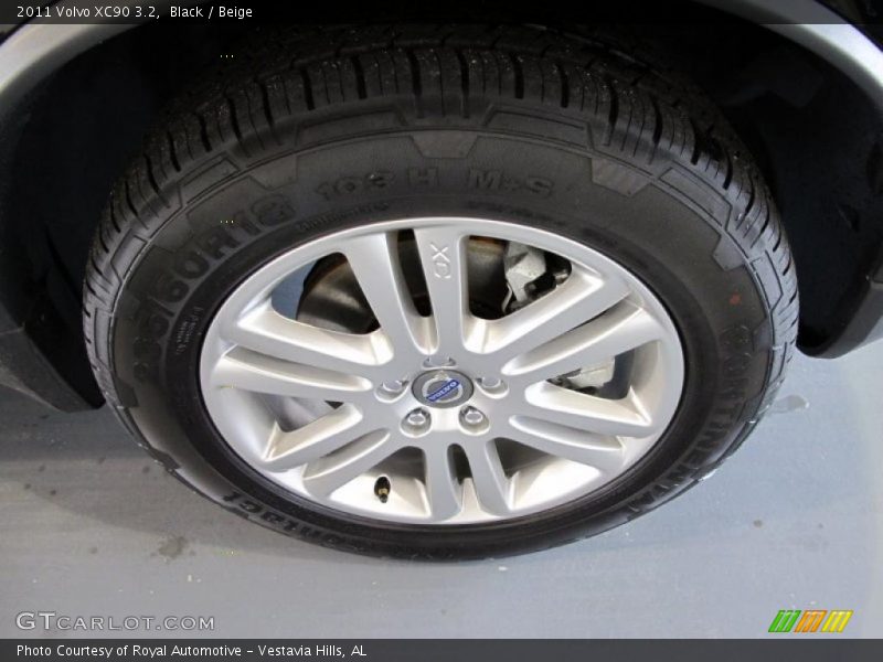Black / Beige 2011 Volvo XC90 3.2